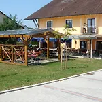 Im Gewoelbe 4*