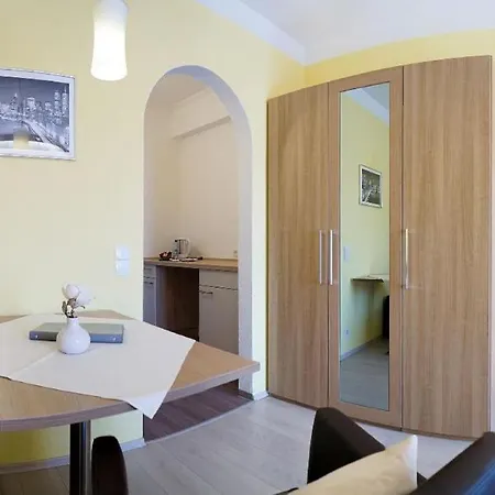 Im Gewoelbe Bed & Breakfast 3*