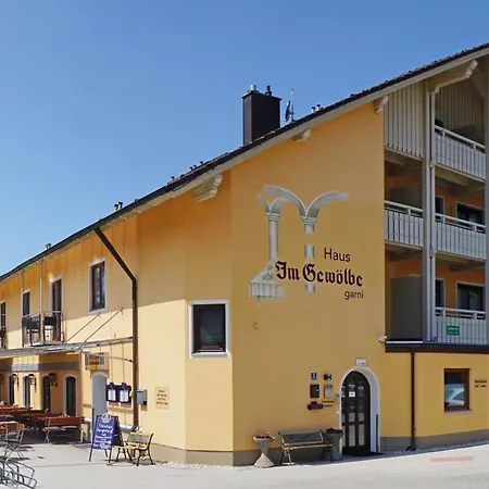 Im Gewoelbe Couette-café